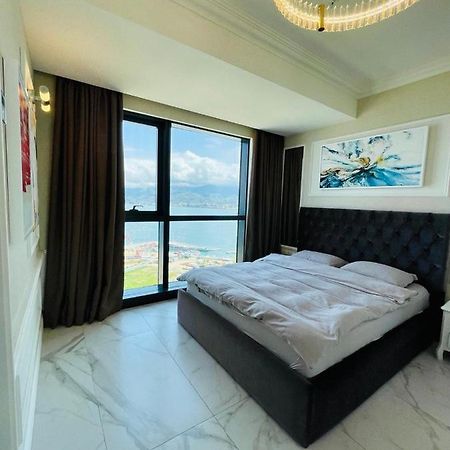Balmaral Apart Hotel Batumi Luaran gambar