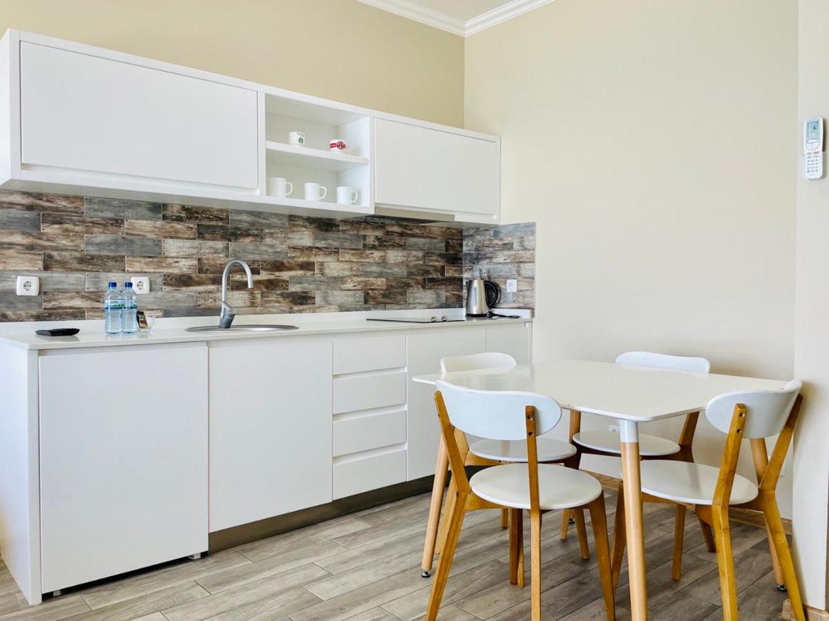 Balmaral Apart Hotel Batumi Luaran gambar