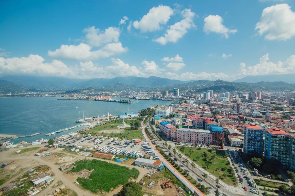 Balmaral Apart Hotel Batumi Luaran gambar