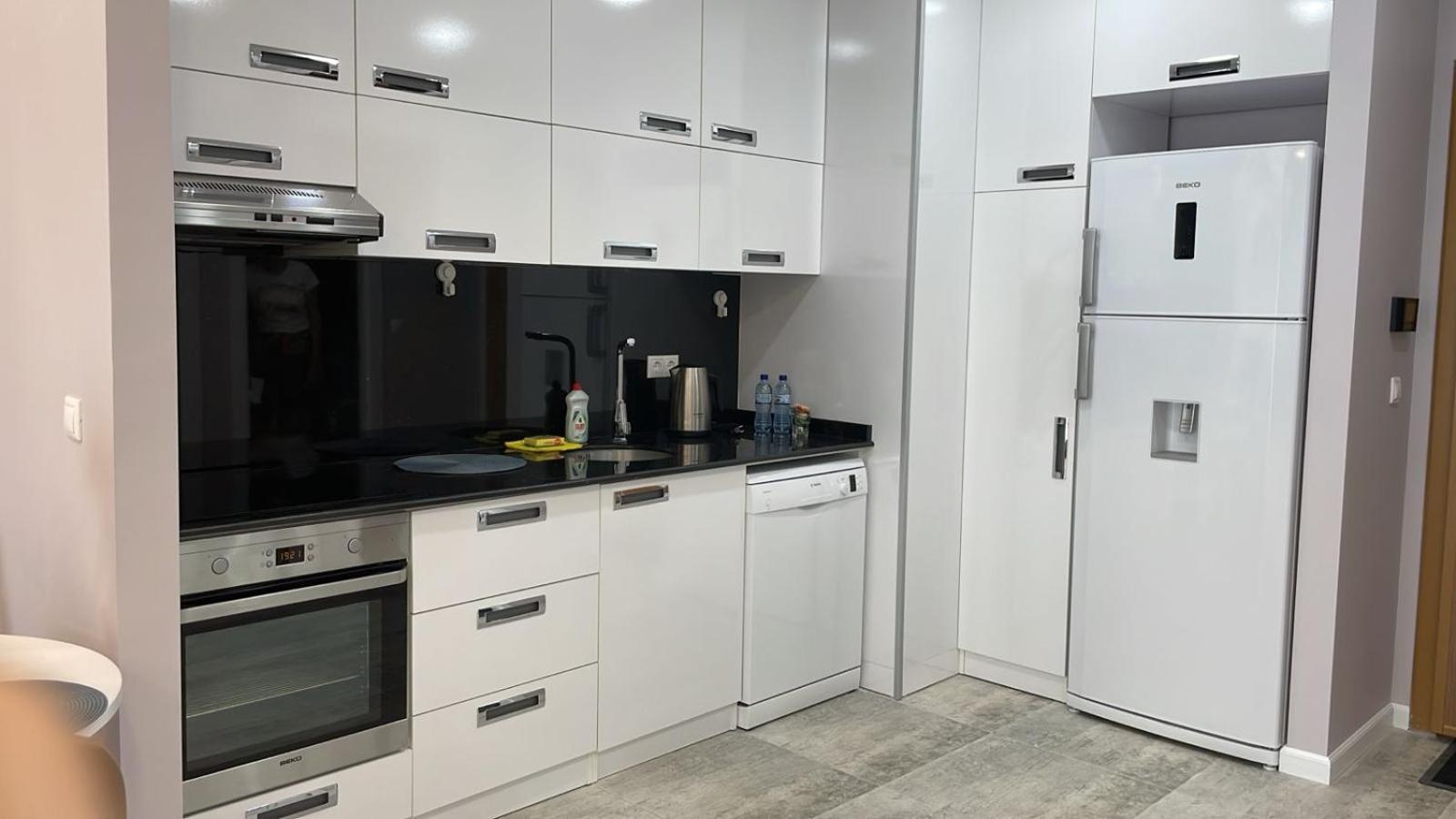 Balmaral Apart Hotel Batumi Luaran gambar