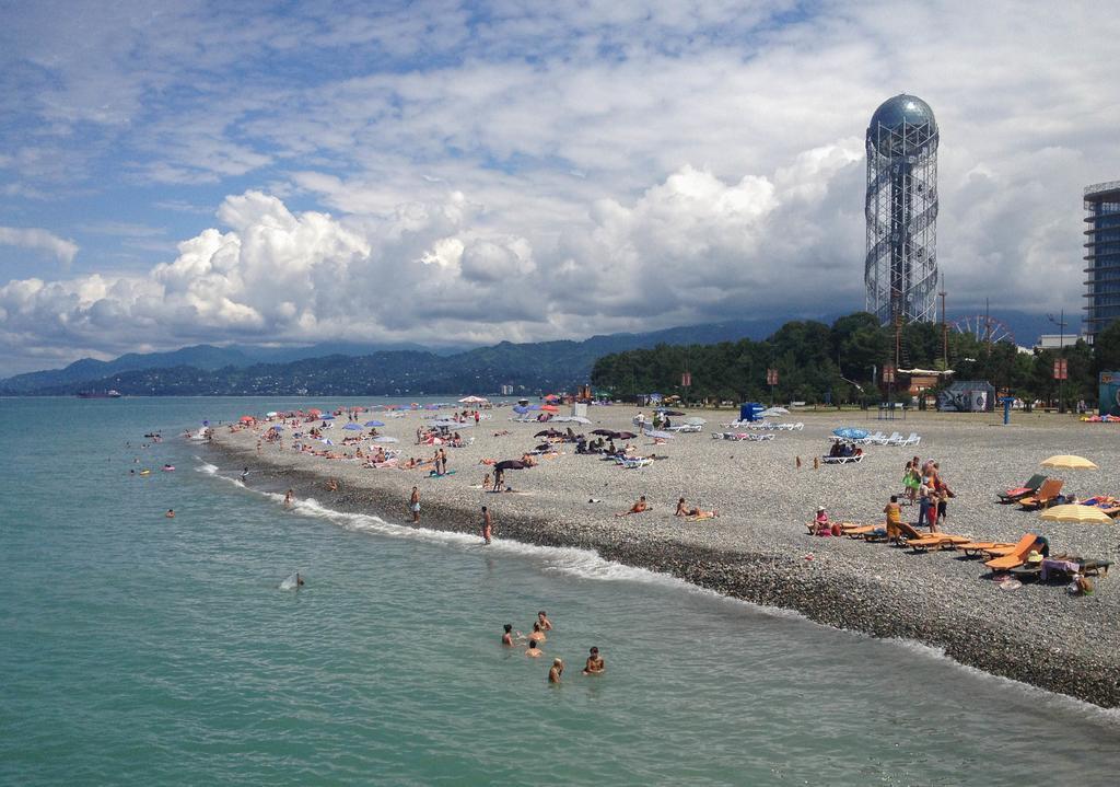 Balmaral Apart Hotel Batumi Bilik gambar