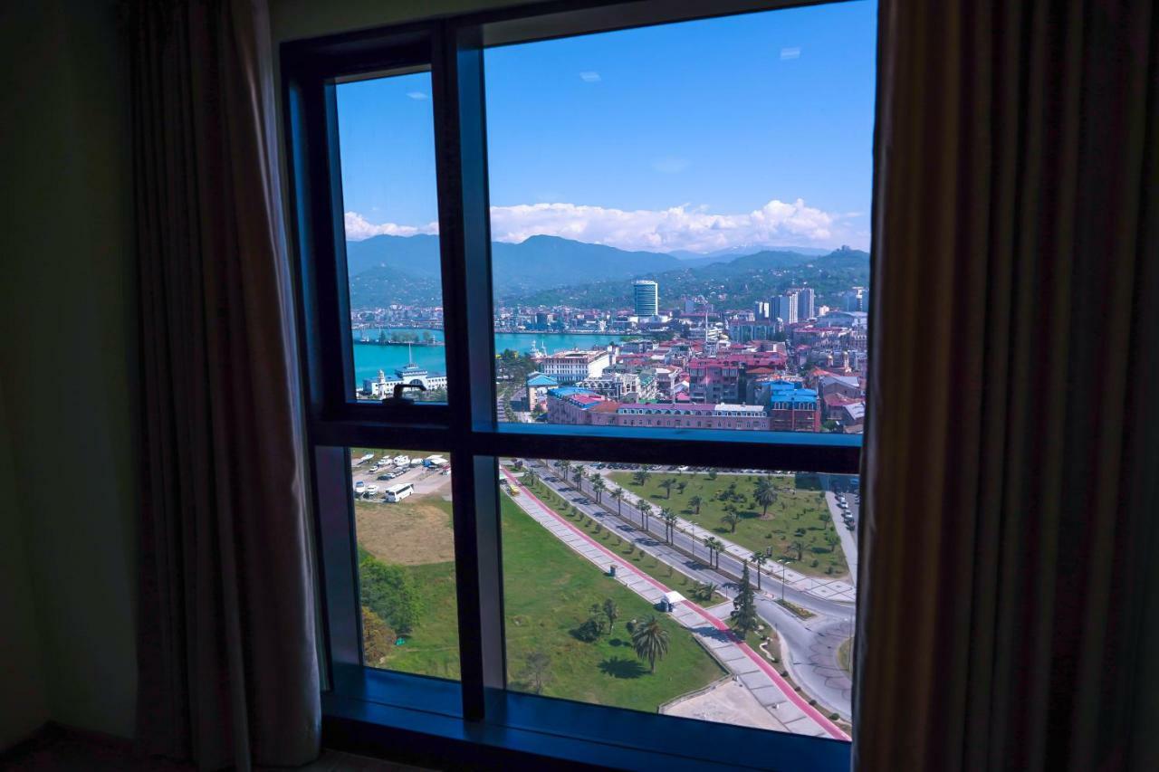 Balmaral Apart Hotel Batumi Luaran gambar