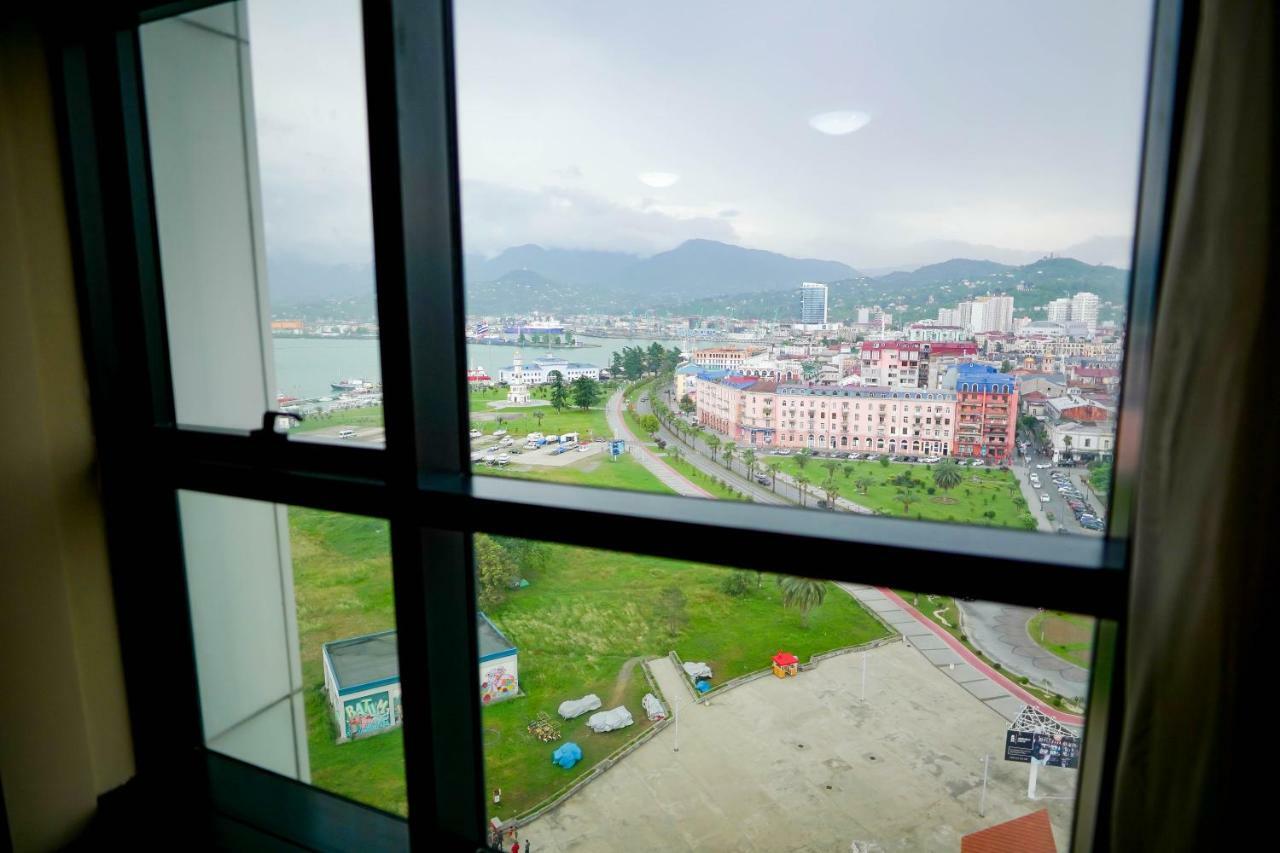 Balmaral Apart Hotel Batumi Luaran gambar